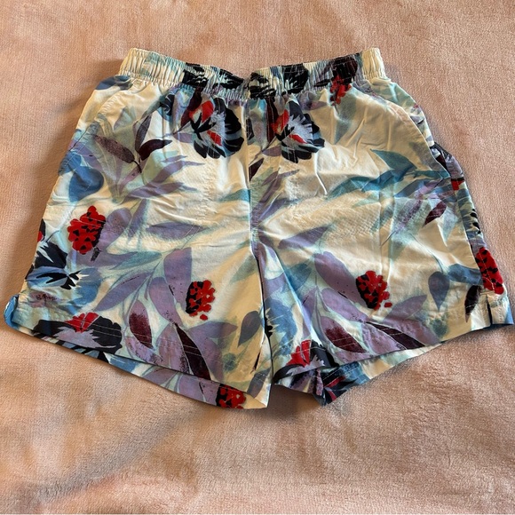 Columbia Other - Columbia tropical print shorts elastic waist and drawstring size XS